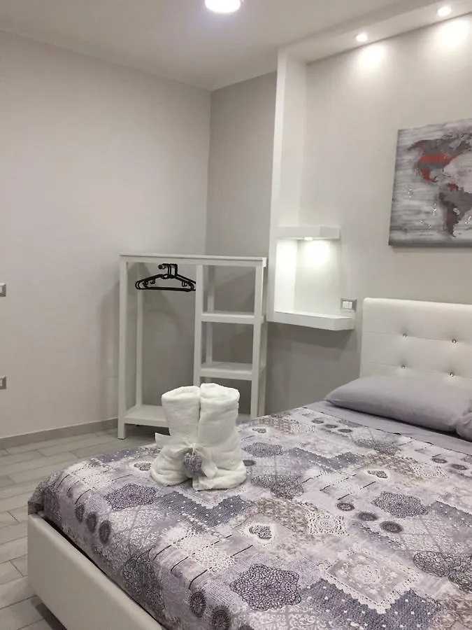 Casa Di Napoli Villa 0*, Naples Italy